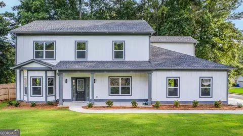 5033 Panola Woods Ct, Lithonia, GA 30038