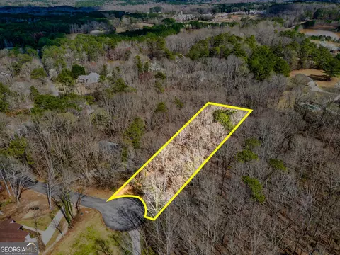 220 Lang Dr, Fayetteville, GA 30214
