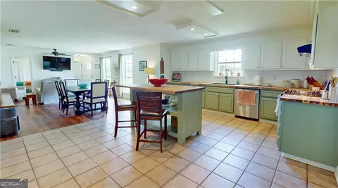 Kitchen - 91 Cane Cir, Nahunta, GA 31553 photo 1 of 5