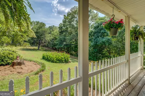 369 Parker Rd, Mcdonough, GA 30252 photo 9