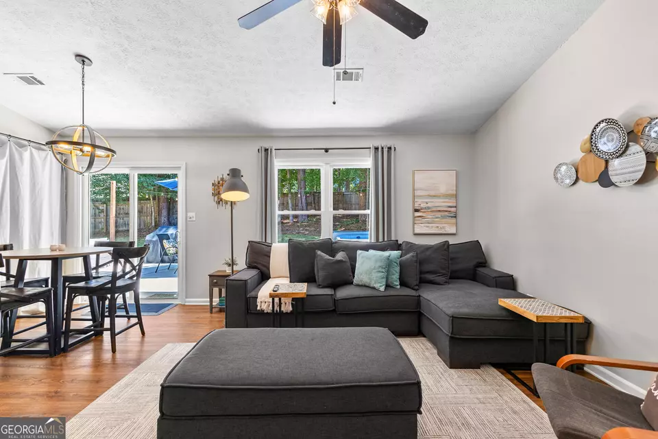 Living - 116 Morgans Turn, Peachtree City, GA 30269 photo 4 of 4