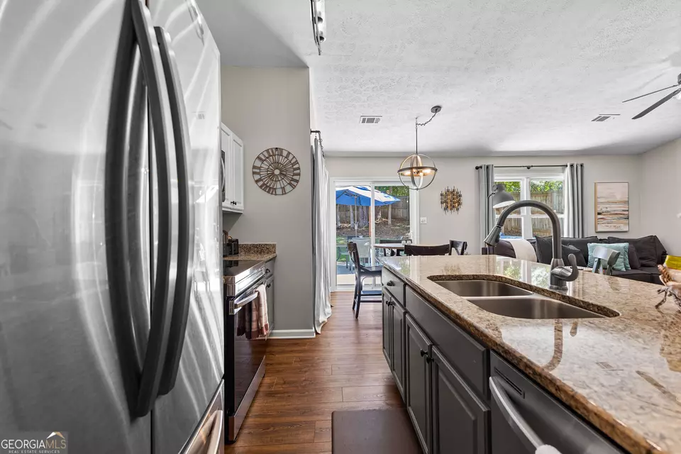 Kitchen - 116 Morgans Turn, Peachtree City, GA 30269 photo 1 of 3