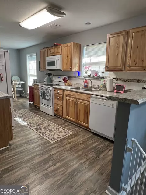 Kitchen - 349 Skyline Blvd, Lyons, GA 30436 photo 1 of 3