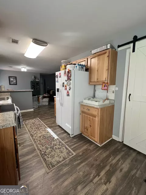Kitchen - 349 Skyline Blvd, Lyons, GA 30436 photo 3 of 3