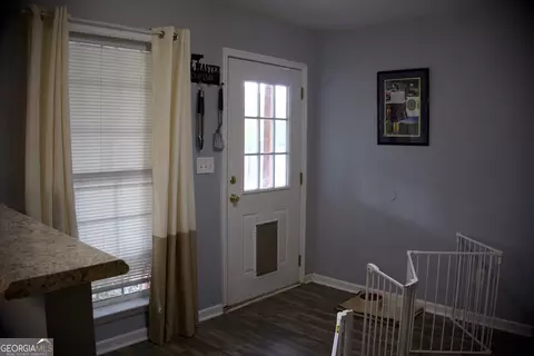 Entry Way - 349 Skyline Blvd, Lyons, GA 30436 photo 1 of 2