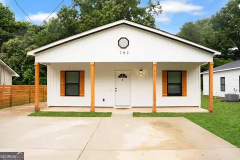702 Carmen Ave, Fort Valley, GA 31030