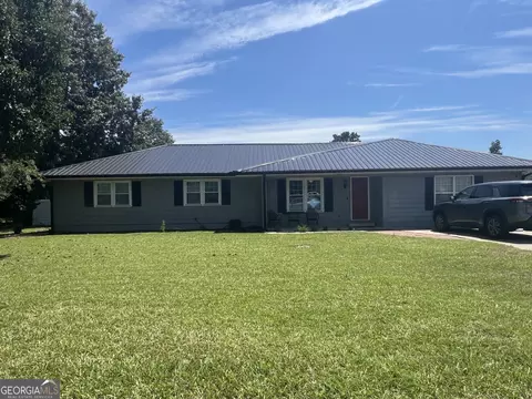 407 Oasis Dr, Dublin, GA 31021