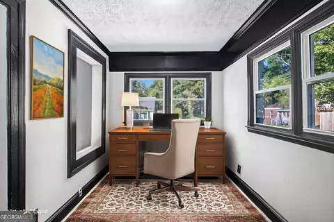 118 E Kimball St, Winder, GA 30680 photo 4