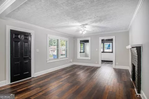 118 E Kimball St, Winder, GA 30680 photo 11