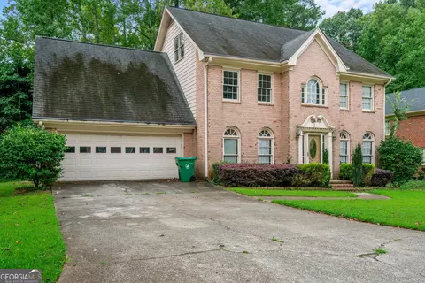 6317 Southland Forest Dr, Stone Mountain, GA 30087