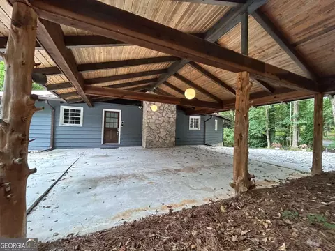3568 Lake Dr SE, Smyrna, GA 30082