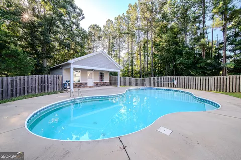 Exterior - 24 Lilac Path, Hamilton, GA 31811 photo 7 of 11