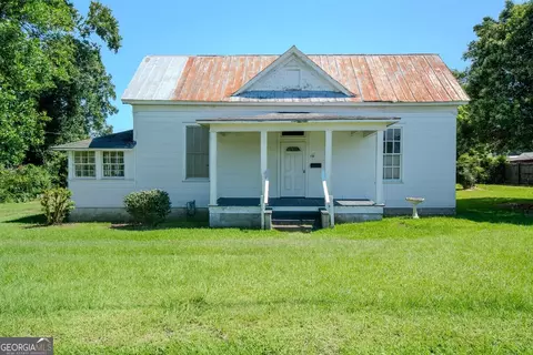 205 W South Central Ave, Tennille, GA 31089
