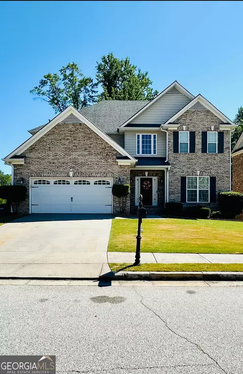 925 Yancey Ct, Loganville, GA 30052