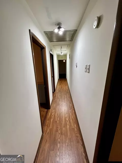 Entry Way - 134 E Virginia Ave, Macon, GA 31217 photo 1 of 2