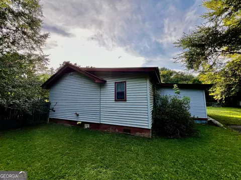 Exterior - 134 E Virginia Ave, Macon, GA 31217 photo 10 of 20