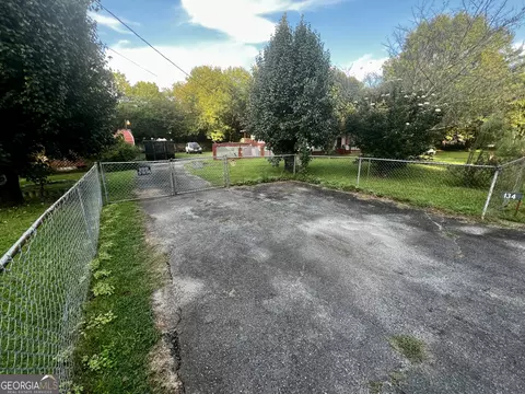 Exterior - 134 E Virginia Ave, Macon, GA 31217 photo 3 of 20