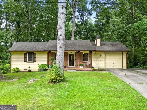 3893 Tanglewood Rd, Snellville, GA 30039