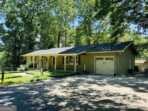 303 Chitwood Rd, Clarkesville, GA 30523