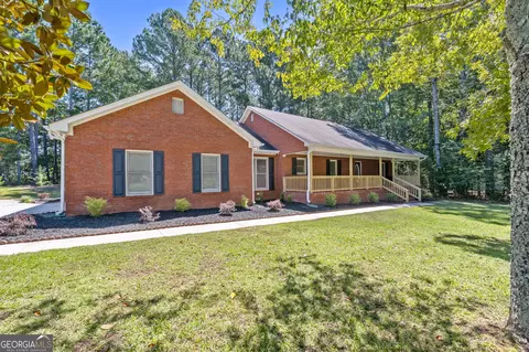 Exterior - 100 Turner Creek Dr, Hampton, GA 30228 photo 2 of 5