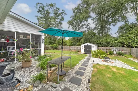 Exterior - 339 Stane Brook Ct, Jackson, GA 30233 photo 8 of 10