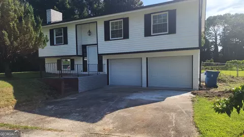 2577 Castile Dr, Morrow, GA 30260