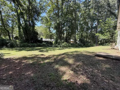Exterior - 121 125 Lafayette Ct, Lagrange, GA 30241 photo 4 of 5