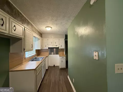 Entry Way - 121 125 Lafayette Ct, Lagrange, GA 30241 photo 2 of 2