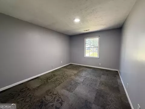 Bedroom - 121 125 Lafayette Ct, Lagrange, GA 30241 photo 1 of 3