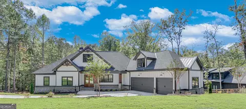 8205 Nicholson Rd # 3), Cumming, GA 30028