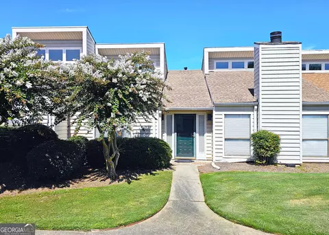 830 Serramonte Dr, Marietta, GA 30068