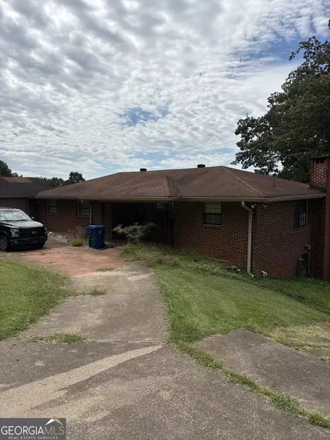 39 Clift Trl, Rossville, GA 30741