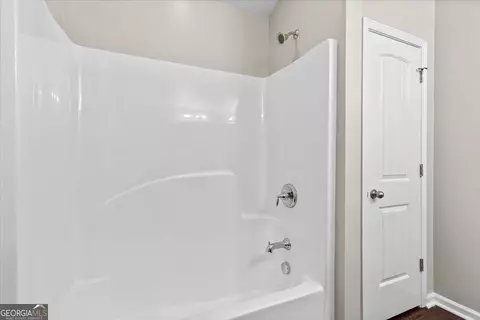 Bath - 171 Biscayne Ter, Hampton, GA 30228 photo 3 of 4