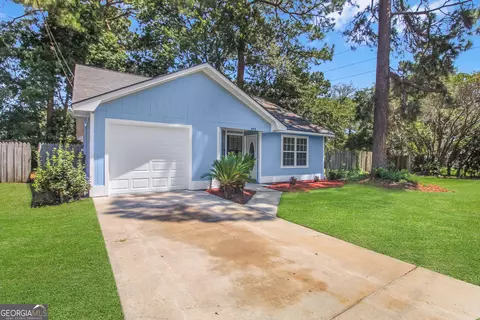 803 Olive St, Hinesville, GA 31313