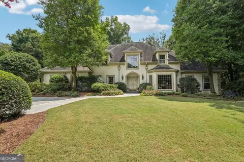 5315 N Powers Ferry Rd, Atlanta, GA 30327