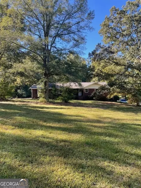 1887 Locust Grove Rd, Griffin, GA 30223