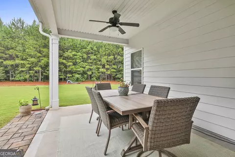 Exterior - 1142 Beeks Rd, Williamson, GA 30292 photo 6 of 19