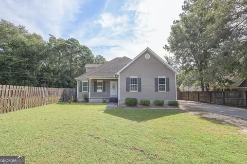 395 Chapman Rd, Macon, GA 31211