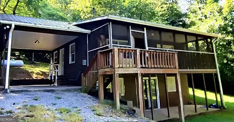 911 Tipton Rd, Blue Ridge, GA 30513