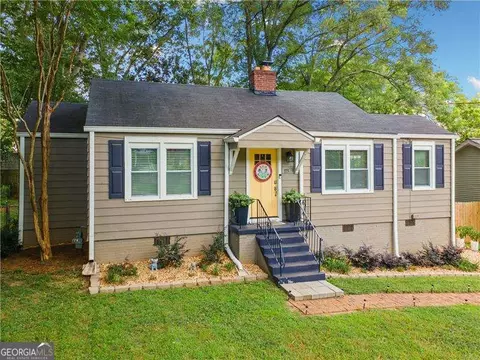 173 Parkview Dr SE, Marietta, GA 30060