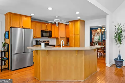 Kitchen - 311 Hillview Rd, Hampton, GA 30228 photo 2 of 5