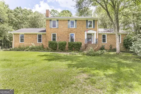 1404 Beaver Oaks Dr, Macon, GA 31220