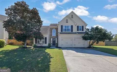 1025 Amber Leaf Ct, Roswell, GA 30076