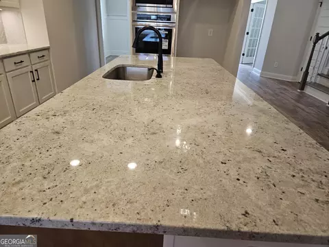 446 Banff Dr, Winder, GA 30680 photo 6