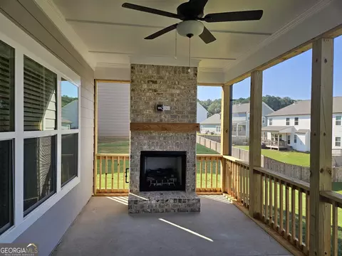 446 Banff Dr, Winder, GA 30680 photo 11