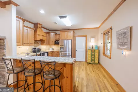 Kitchen - 263 County Road 436, Fruithurst, AL 36262 photo 2 of 3