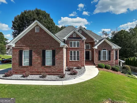 1235 Mount Mckinley Dr, Grayson, GA 30017