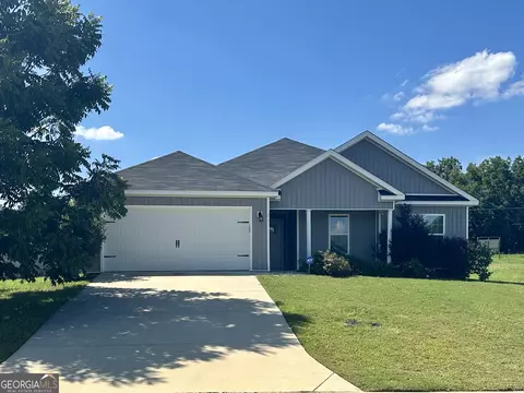 103 Cole Dr, Hawkinsville, GA 31036