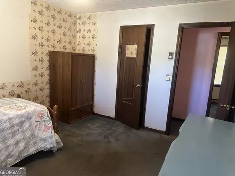 Bedroom - 421 Chase Cir, Cornelia, GA 30531 photo 5 of 6
