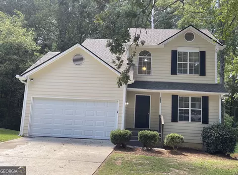 660 Kilkenny Cir, Lithonia, GA 30058